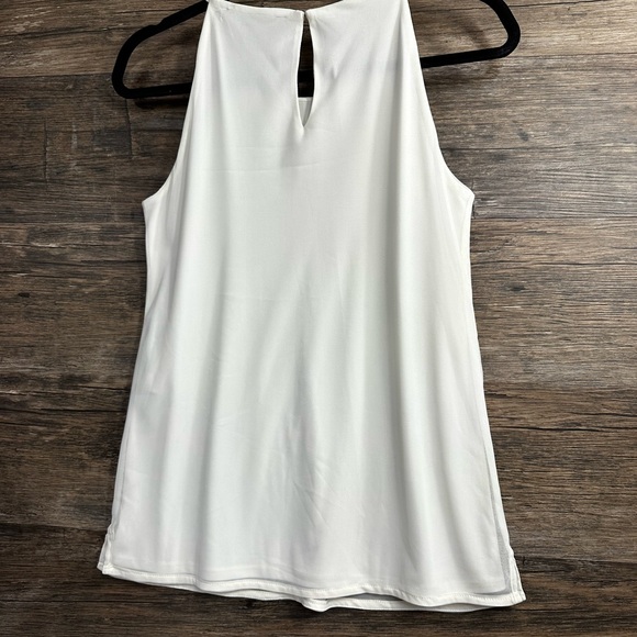 White House Black Market White and Black Beaded Floral Tank Top - Picture 7 of 8